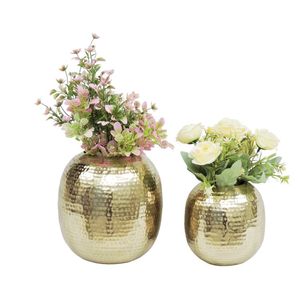 Vase à fleurs en métal de luxe moderne fabriqué à la main Vase d'art décoratif pour la décoration de table de bureau au prix de gros - Product Image 3