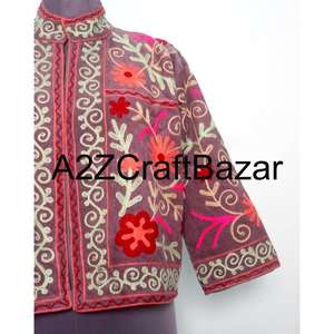 Veste courte brodée artisanale en cotrise, manteau d'hiver ethnique, vêtement d'extérieur traditionnel écologique et respirant en coton pour les fêtes - Product Image 2