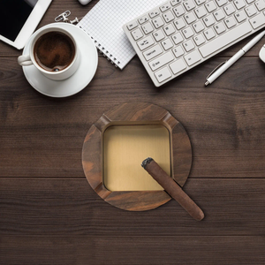 Cendrier en bois d'acacia de haute qualité fabriqué à la main Design unique Cendrier artisanal de qualité supérieure pour cigares Cendrier rond en bois pour cigares - Product Image 2