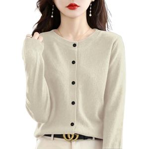 Suéter de Punto Suave para Mujer, de Poliéster, Color Sólido, Alta Elasticidad, Manga Larga, Cuello Redondo con Botones al Frente, Casual, Elegante, Ligero, para Todas las Temporadas - Product Image 1