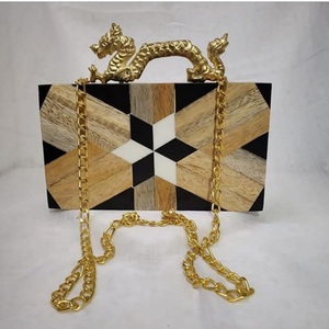 Lujo hecho a mano dragón madera y resina nupcial embrague exquisito diseñador monedero con cadena y terciopelo Interior para bodas fiestas - Product Image 4