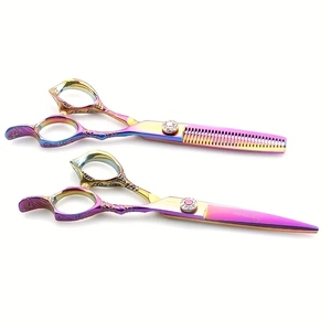 Ciseaux de coiffeur de qualité supérieure-Ciseaux de coupe de cheveux de précision, design ergonomique, lames tranchantes en acier inoxydable pour barbiers professionnels - Product Image 1