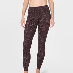 Leggings de Yoga Unisex de Cintura Alta, Compresión Alta, Transpirables, Antibacterianos, Sin Costuras, 180g, con Bolsillo, Estampado Personalizado para Todos - Product Image 4