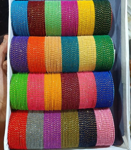 Bracelets en verre perlé tendance pour femmes pour les mariages, les fêtes, les cadeaux, multicolores, bracelets en velours faits à la main, ensembles de bracelets pour adultes - Product Image 6