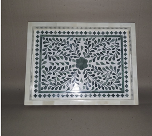 Plateau de service moderne fait main personnalisé en os incrusté, noir et blanc, en forme d'étoile géométrique, pour la maison, l'hôtel, les mariages et les événements - Product Image 5