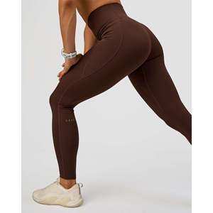 Leggings de Yoga Fusion Ultra High-Rise con Bolsillos, Color Chocolate Caliente, Tie Dye, Térmicos, Nailon y Spandex, Talla 3XL - Product Image 3