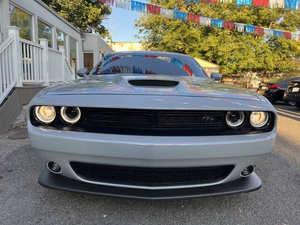 Challenger Do-dge 2022 propre et impeccable - Product Image 3