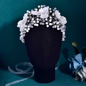 Bridella BHP820-S Bandeau en perles et cristaux ivoire avec un ajustement confortable et sécurisé pour les mariages élégants et les événements formels - Product Image 5