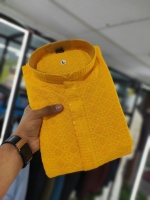 Kurta en coton prêt à l'emploi pour homme en vente en ligne multicolore à broder sur le devant et le dos