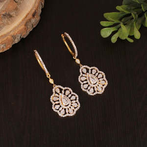 Boucles d'oreilles pendantes en argent sterling 925 avec pierre CZ blanche 8,60 grammes - Product Image 3