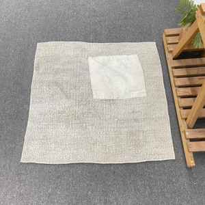 Petit tapis vintage, tapis turc 2,4x2,4 pieds, tapis en laine à carreaux blancs - Product Image 2