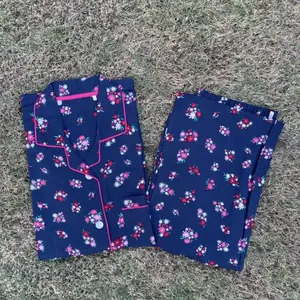 Ditsy Vêtements de nuit Florets pour femme - Product Image 2