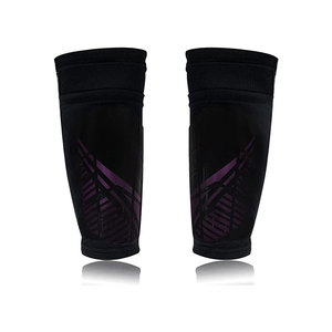 Espinilleras de fútbol para niños y niñas, protector de espinillera y espinillera para jóvenes, protección de cojín para juegos de fútbol - Product Image 5