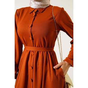 Robe à boutons entièrement couverte Tan - Product Image 4