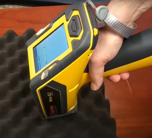 Niton XL2 100G Portable Lightweight Gold Alloy Testing Machine Handheld X-ray <b>Spectrometer</b> Alloy Metal Analyzer Stainless Steel - Product Image 4