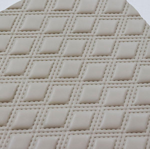 Rollo de Cuero Sintético de PVC Acolchado Suave, Tela de Vinilo Resistente a los Arañazos para Fundas de Asientos de Coche, Tapicería Automotriz - Product Image 4