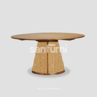 Meja Makan Bulat Kayu Solid Salasa Desain Modern Kontemporer Eklektik Kayu Jati Mahoni Sungkai Mindi Mangga Jackfruit