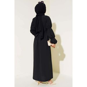 Robe à manches élastiques noire - Product Image 2