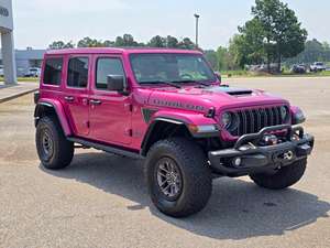 Jeep Wrangler Unlimited Rubicon 392 Edición Final 2024, SUV 4x4 Automático con Techo Corredizo, Faros Delanteros, Cámara Trasera de 360°, Asientos Eléctricos - Product Image 3