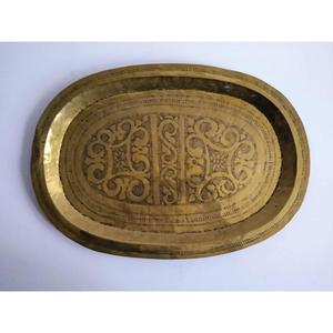 Plateau de service en laiton métallique de qualité supérieure avec forme et taille personnalisées utilisation finie polie dorée pour les événements de fête de désherbage à domicile - Product Image 1