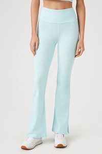 Ensemble de yoga deux pièces bleu clair pour femme, haut court sans manches, pantalon évasé taille haute, imprimé, extensible dans les quatre sens, écologique, respirant - Product Image 2