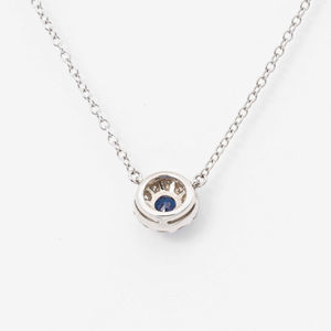 Collar con Colgante de Oro Sólido de 14K con Zafiro Azul Redondo de 0.40 Quilates y Diamantes, Joyería Elegante, Regalo de Cumpleaños para Mujer - Product Image 4