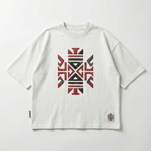 Camiseta de Lona Premium para Hombre, Estilo Urbano, Diseño de Moda, Estilo Viral, Estilo Y2K, Estampado Puff, CulturePiece - Product Image 1