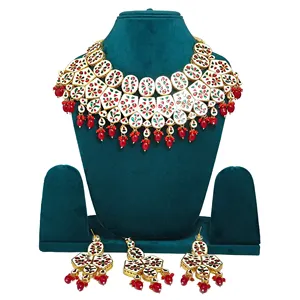 Ensemble de bijoux de mariée sertis de perles rouges Kundan et de perles, plaqué or 24 carats pour mariage - Product Image 2