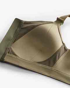 Top Deportivo de Alta Calidad con Soporte, Top de Gimnasio y Yoga de Color Liso con Sujetador, Top Deportivo de Sublimación Personalizado de Moda - Product Image 6