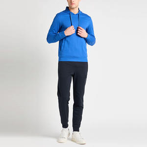 Conjunto Deportivo Personalizado de Alta Calidad en Poliéster/Nailon para Invierno, Ecológico, con Sudadera con Capucha y Pantalones Deportivos para Hombre - Product Image 2