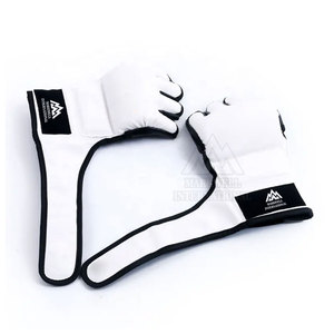 Gants de Muay Thai MMA de qualité supérieure à vendre Concevez vos propres gants de MMA pour hommes fabriqués au Pakistan - Product Image 3