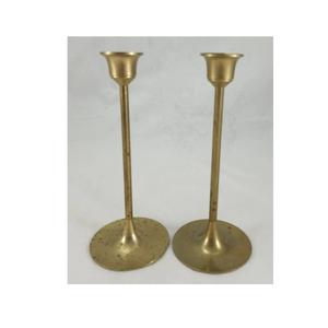 Bougeoir au design en relief unique le plus vendu pour Offre Spéciale bougeoir en métal de couleur dorée pour restaurant et maison - Product Image 4