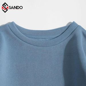 Sudadera con hombros caídos y logotipo personalizado para mujer, OEM, venta al por mayor, ropa de calle, Top corto de gimnasio, sudaderas con capucha occidentales lisas, ropa - Product Image 3
