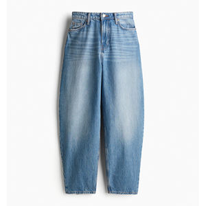 Baggy droit personnalisé pour femmes avec broderie de logo bleu clair Pantalon baggy en denim à la mode et à la mode à 5 poches pour femmes - Product Image 1