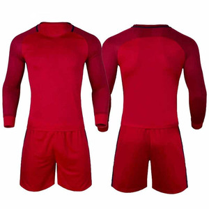 Maillots et shorts de football personnalisés pour hommes, uniforme d'équipe de football respirant 100% polyester, tenue d'entraînement pour adultes, vêtements de sport - Product Image 2