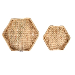 Plateau Pentagon tissé à la main en jacinthe d'eau naturelle, décoration de cuisine intemporelle, plateau de service bio pour la maison, vente en gros - Product Image 3