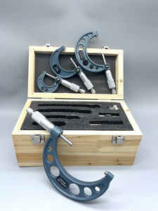 Set di 4 Micrometri Digitali Esterni 0-25/25-50/50-75/75-100mm Precisione 0,01mm - Product Image 5