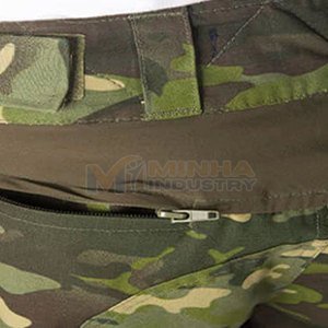 Vêtements tactiques axés sur la performance avec un ajustement confortable, tenue tactique fonctionnelle pour les opérations tout-terrain - Product Image 4