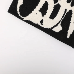 Gorro de punto de Jacquard con diseño a cuadros y estampado de logotipo completo Y2K grande personalizado al por mayor de invierno con logotipo personalizado, gorro de invierno con puños - Product Image 4