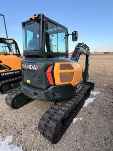 Achetez une mini-excavatrice HX48AZ de bonne qualité avec un grand contrepoids, une structure de protection contre les retournements et un bras utilitaire. - Product Image 5