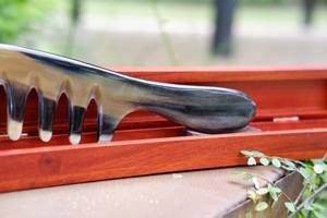 Peine de Cuerno para el Cuidado del Cabello, Hecho a Mano y Grabado a Mano, para el Cuidado Diario y un Cabello Suave - Product Image 2