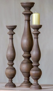 Candelabro de Madera Maciza Hecho a Mano para Decoraciones Navideñas y de Boda con Acabado Premium Ecológico - Product Image 4