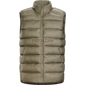 2025 nuevo Otoño Invierno ligero Color personalizado acolchado abajo chalecos transpirables hombres cremallera estilo Puffer chalecos al por mayor - Product Image 1