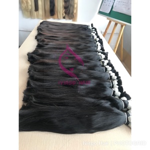 Cheveux Vietnamiens Naturels Raides 80 cm, Cheveux Humains Très Soyeux et Tellement Lisse de Couleur Noire Naturelle - Product Image 1
