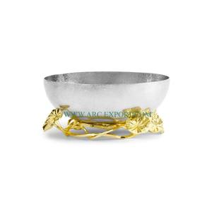 Lot de 2 bols de table en métal plaqué or de différentes tailles pour servir les fruits Bols Resorts de qualité exclusive New Look unique - Product Image 2