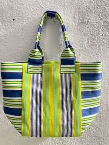 กระเป๋าชายหาดแบบสานมือจากพลาสติกไนลอนรีไซเคิล PP ลายทาง เป็นมิตรกับสิ่งแวดล้อม ใช้ซ้ำได้ ยั่งยืน พร้อมซิปเชือก ขายส่ง - Product Image 4