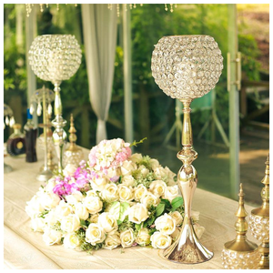 Vente en gros de bougeoirs de luxe pour mariage, candélabres à 5 bras en cristal doré centres de table pour banquets et événements - Product Image 4