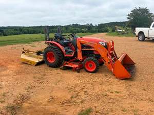 Tractor de Ruedas Usado de 50 HP 4WD con Transmisión por Engranajes y Bomba para Uso Agrícola, Garantía de 6 Meses - Product Image 2