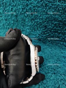 Hip Hop Iced Out Watch Moissanite Diamond Venta al por mayor Reloj de lujo para hombres Mujeres Muñeca Relojes de movimiento automático - Product Image 6