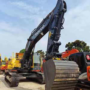 Excavateur Volvo EC360DL d'occasion à l'état presque neuf 360D à vendre avec moteur central et roulements de composants de moteur inclus - Product Image 6